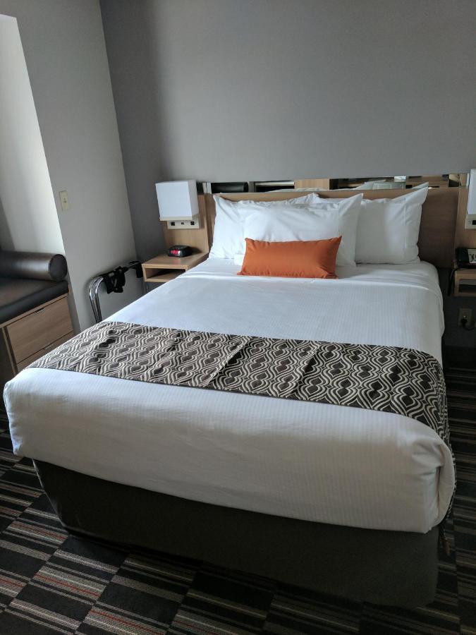 Microtel Inn & Suites By Wyndham Clarion Exteriör bild