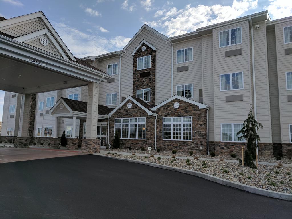 Microtel Inn & Suites By Wyndham Clarion Exteriör bild